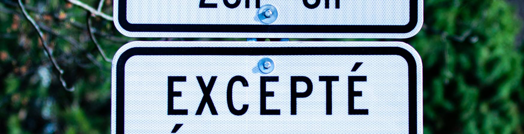 Banner for advanced Manitoba vehicle registration featuring documents and vehicles