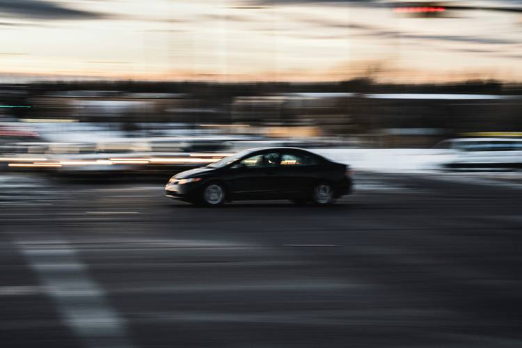 A Manitoba driver searching online for auto insurance answers and advice